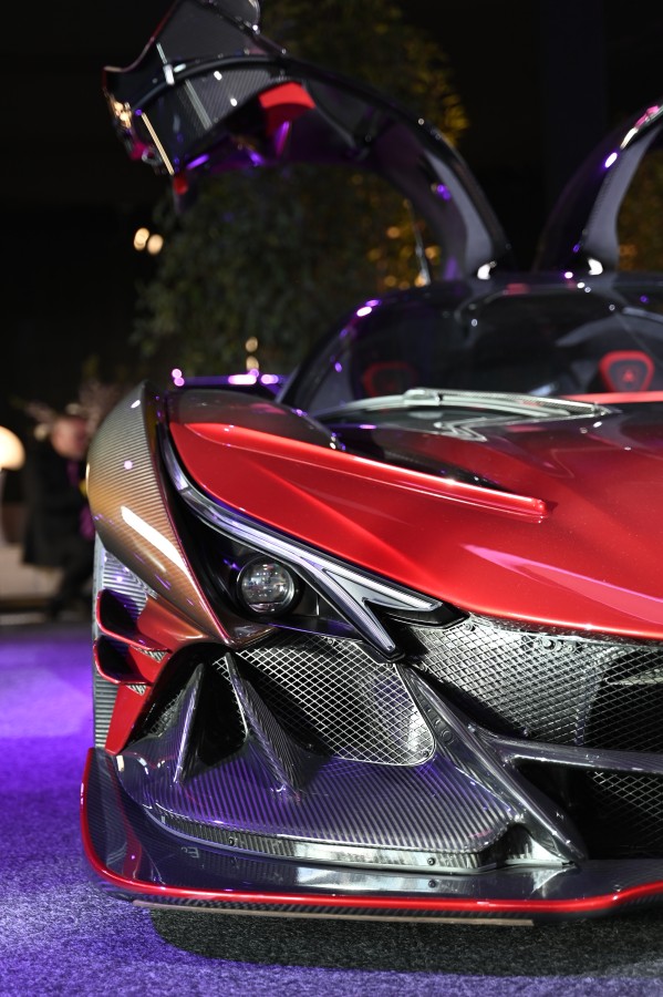 Red Apollo Carbon Nose Detail