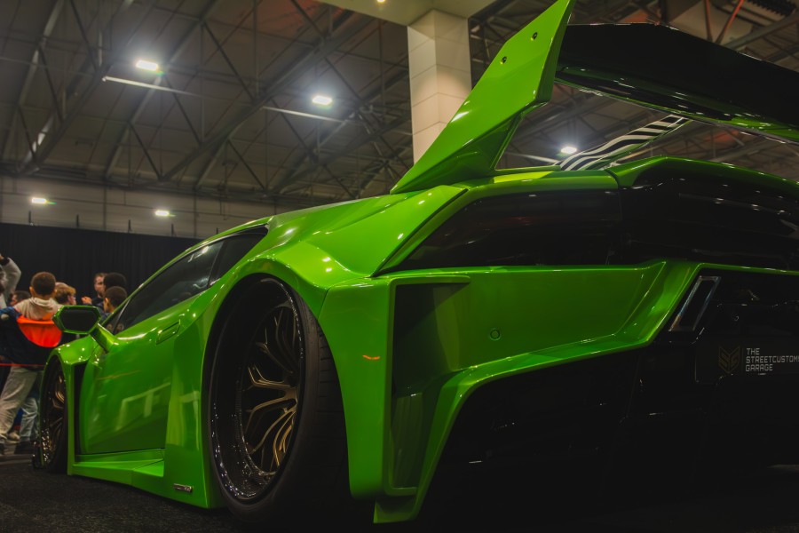 Widebody Rear, Wing Up